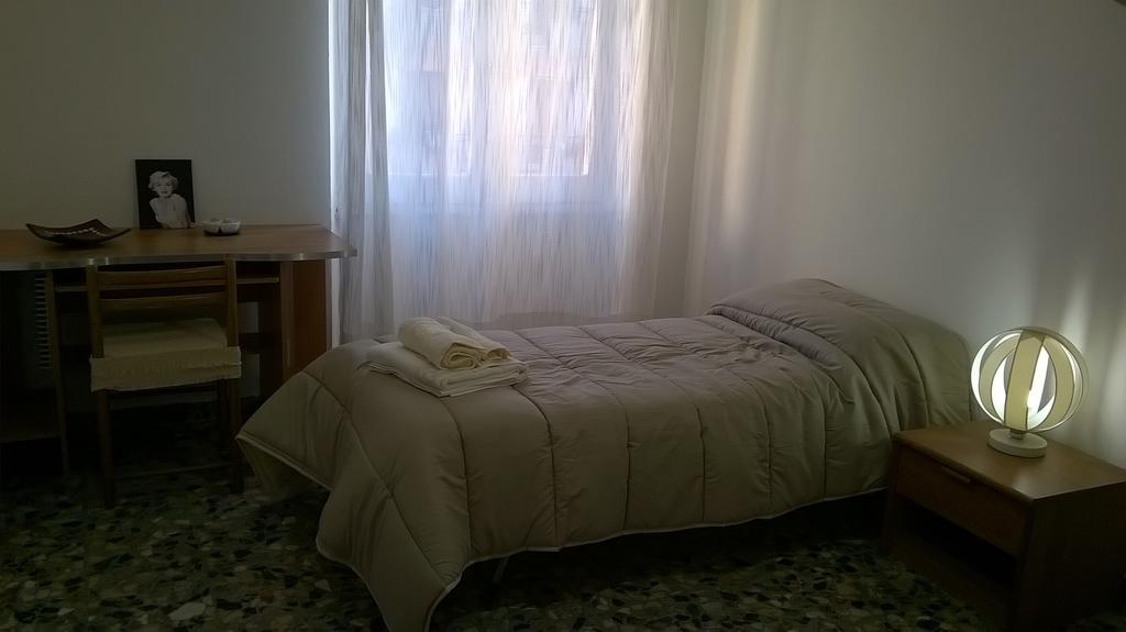 B&B Argentiera 12 Кальяри Номер фото